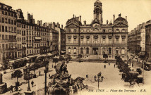 Lyon. Place des Terreaux.