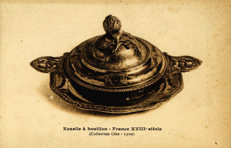 Lyon. Ecuelle à bouillon (France - XVIIIe siècle).
