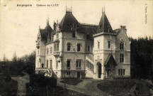 Amplepuis. Château du Crêt.