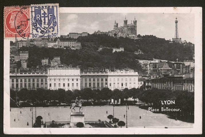 Lyon. Place Bellecour.