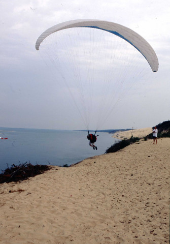 Diapositives (septembre 2000, juin 2003).