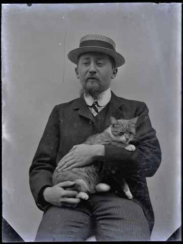 En compagnie d'animaux.