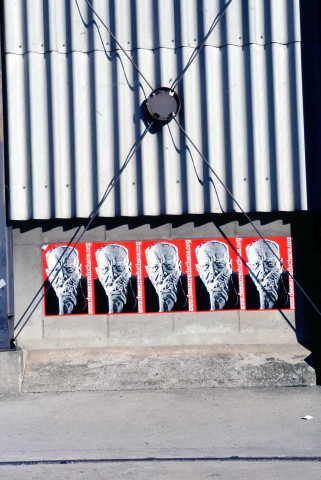 Affiches (juin-août 1999, juillet 2000, juillet 2003, avril-octobre 2005).