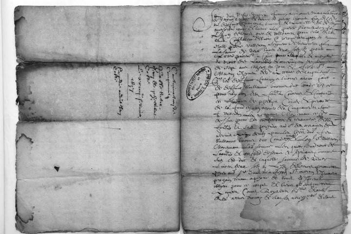 Actes divers en feuilles.