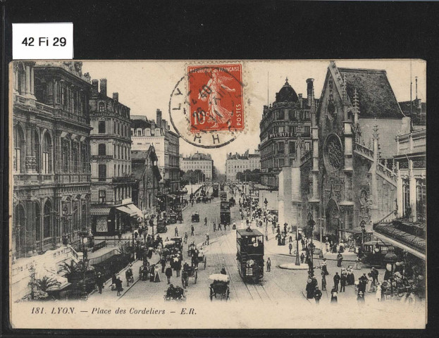 Place des Cordeliers.