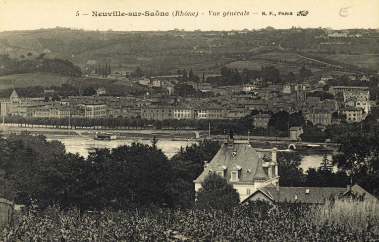 Neuville-sur-Saône. Vue générale.
