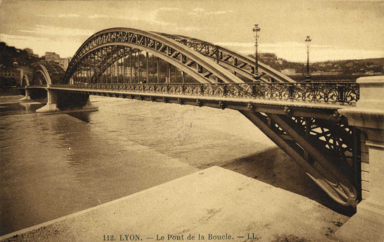 Lyon. Pont de la Boucle.