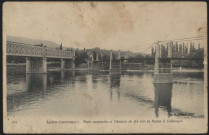 Lyon (environs). Pont suspendu et chemin de fer sur la Saône à Collonges.