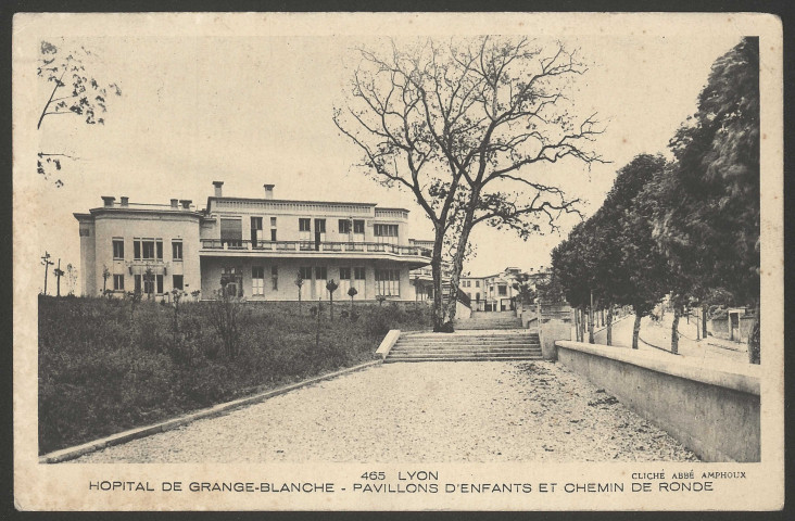 Lyon. Hôpital de Grange-Blanche. Pavillons d'enfants et chemin de ronde.