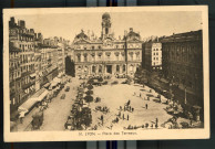 Lyon. Place des Terreaux et hôtel de ville.