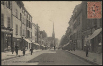 Villefranche-sur-Saône. Rue Nationale.