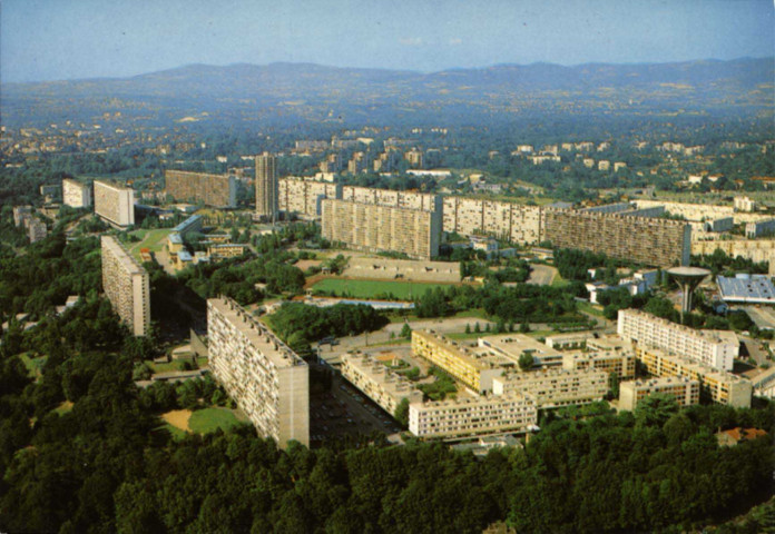 Lyon. Vue générale de la Duchère.