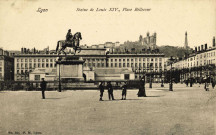 Lyon. Statue de Louis XIV, place Bellecour.