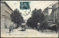 Boulevard Victor Hugo.