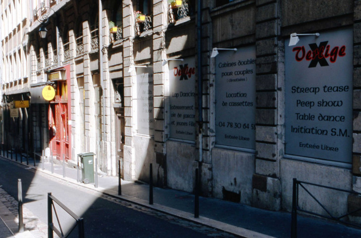 Diapositives (juillet-septembre 1999, janvier-juillet 2000, juin-juillet 2003).