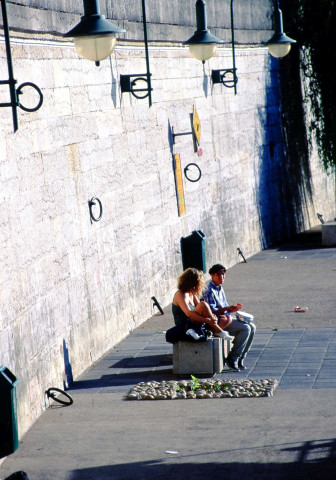 Juin, septembre-octobre 1997.