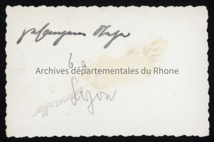 Plan de détail sur quelques soldats.