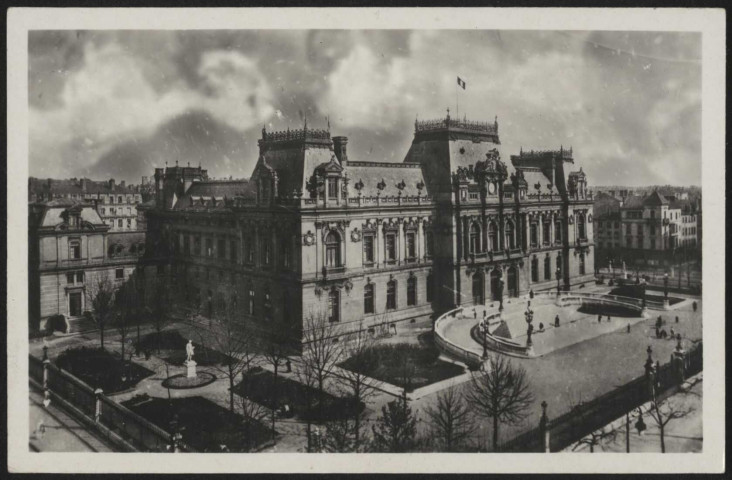 Lyon. La Préfecture du Rhône.