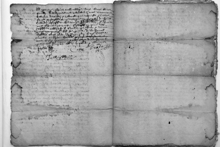 Actes divers en feuilles.