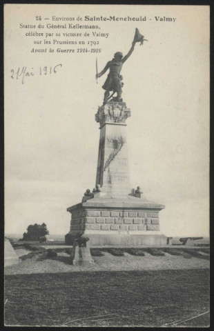 Statue du général Kellermann, célèbre par sa victoire de Valmy sur les Prussiens en 1792.