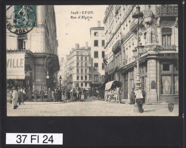 Rue d'Algérie.