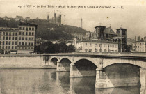 Lyon. Le pont Tilsitt, l'abside de Saint-Jean et le coteau de Fourvière.
