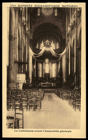 La cathédrale avant l'Assemblée générale.