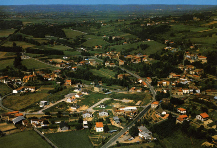 Civrieux-d'Azergues. Vue générale.