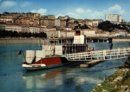 Lyon. Les quais du Rhône et la colline de la Croix-Rousse.
