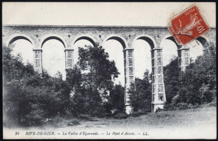 La vallée d'Egarande. Le pont d'Arcole.