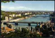 Lyon. Ponts sur le Rhône.