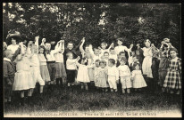 Saint-Georges-de-Reneins. Fête du 21 août 1910. Le bal d'enfants.