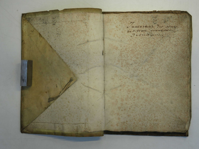 Inventaire des biens de Marc Antoine Perachon, seigneur de Senozan.