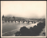 Pont de la Guillotière sur le Rhône à Lyon.