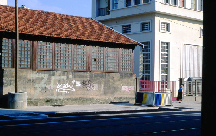 Scènes de vie (août 2000).