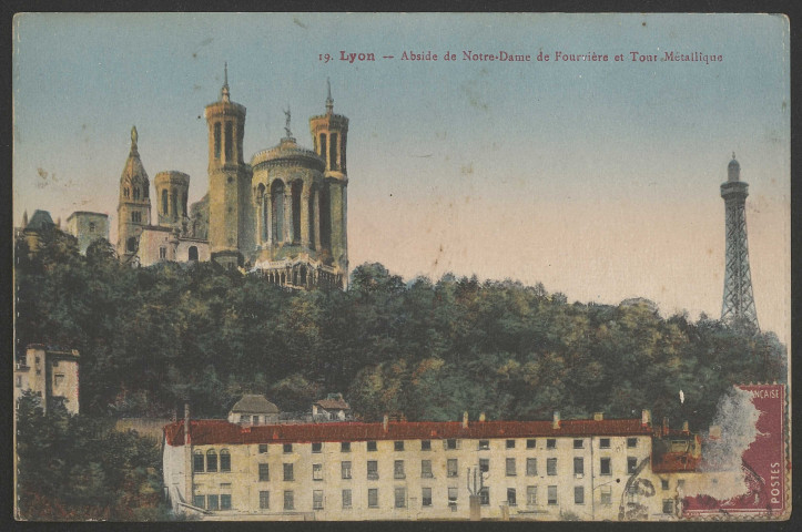 Lyon. Abside de Notre-Dame de Fourvière et Tour Métallique.