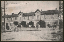 Odenas. Mairie et école.
