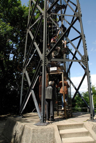 Images numériques (juin 1993, juillet 2007).