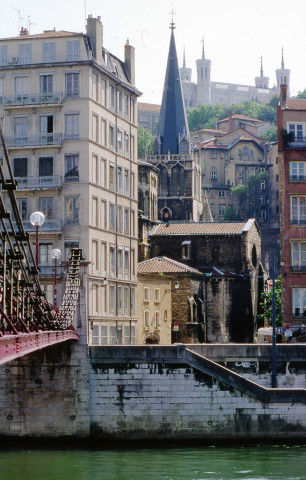 Quais, ponts et péniches (août 1999-juin 2003).