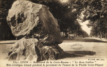 Lyon. Boulevard de la croix-Rousse, "Le Gros Cailloux".