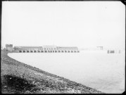 Canal de Jonage : usine barrage au 15K780, mise en eau du canal (22 décembre 1898).