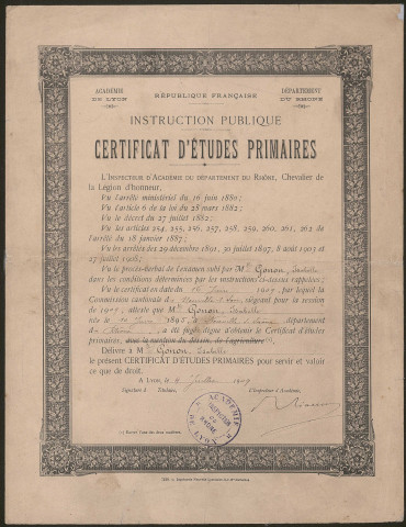 Civiles et religieuses.