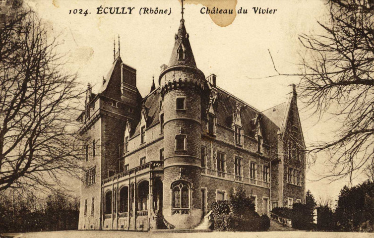 Ecully. Château du Vivier.