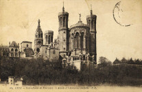 Lyon. Notre-Dame de Fourvière, l'abside et l'ancienne chapelle.