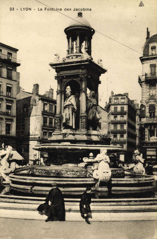 Lyon. Fontaine des Jacobins.