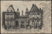 Lyon. L'Hôtel de ville, façade de la place de la Comédie.