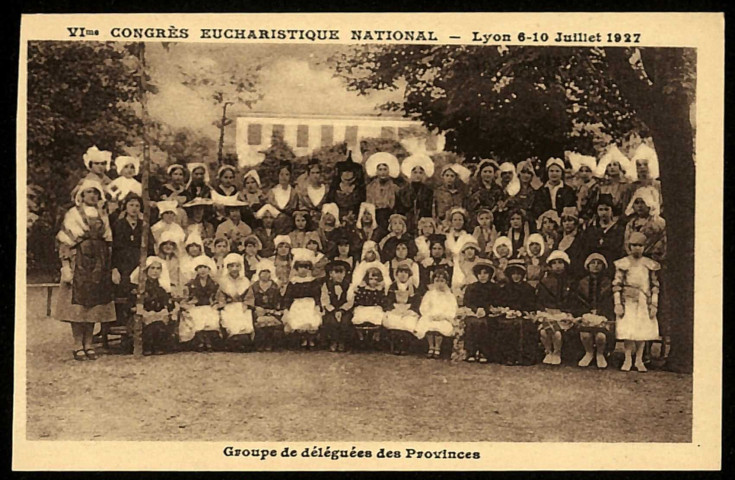 Groupe de déléguées des provinces.