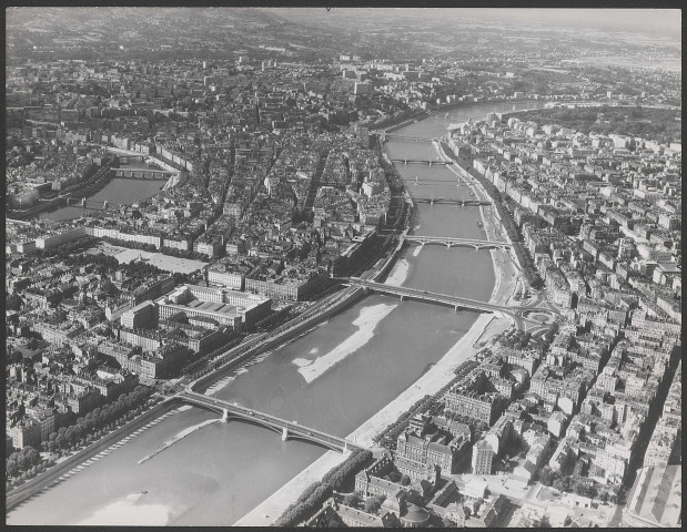 Vues aériennes de Lyon.