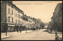 Belleville-sur-Saône. Rue Victor Hugo.