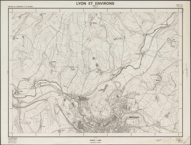 Feuille 251. II-5-215-44.